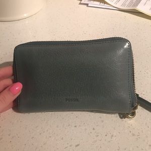 Fossil wallet!